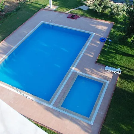 Karaca Pansiyon Homestay *